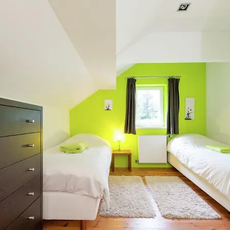 Luxurious Castle In Jalhay With A Sauna Hébergement de vacances *